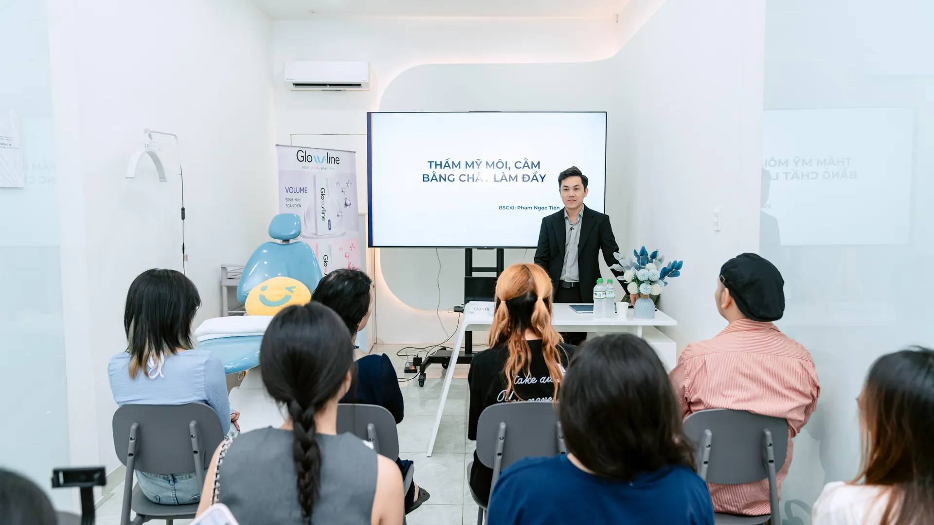 Hội thảo Glowline cùng các bác sĩ